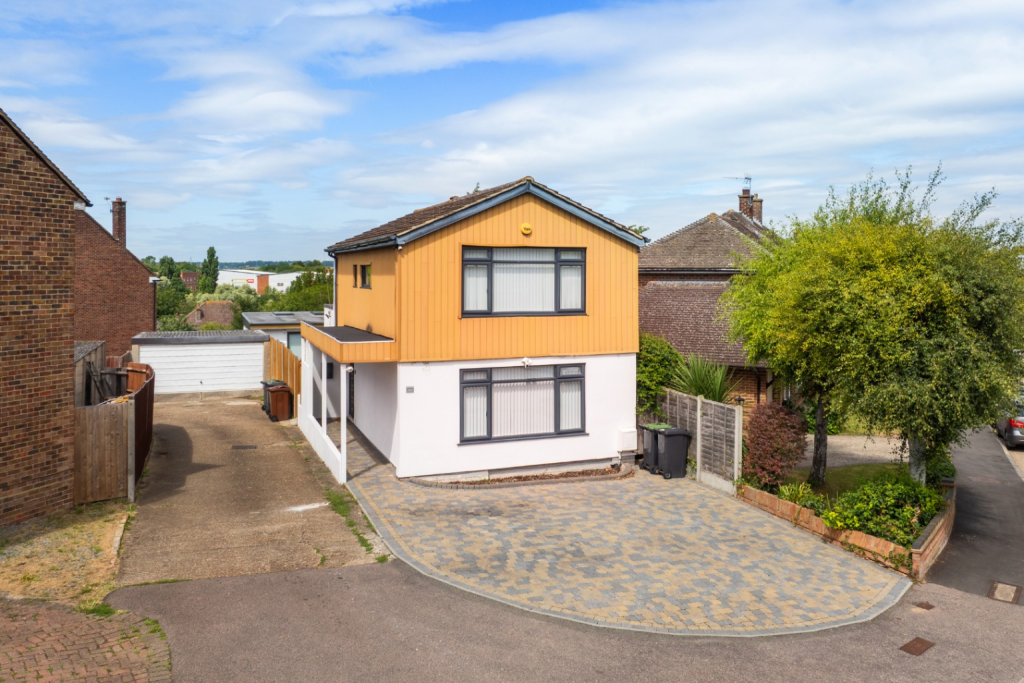 Main image of property: Chalky Bank, Gravesend, Kent, DA11