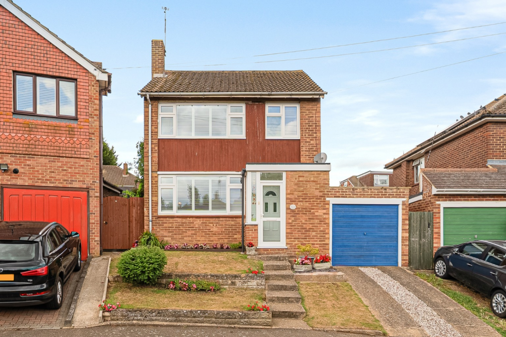 Main image of property: Brookside Road, Istead Rise, Gravesend, Kent, DA13
