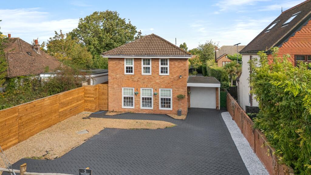 Main image of property: Wellfield, Hartley, Longfield, Kent, DA3