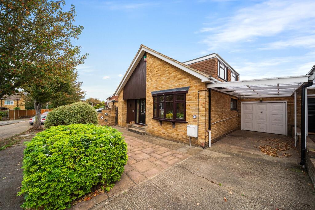Main image of property: Cambria Crescent, Gravesend, Kent, DA12