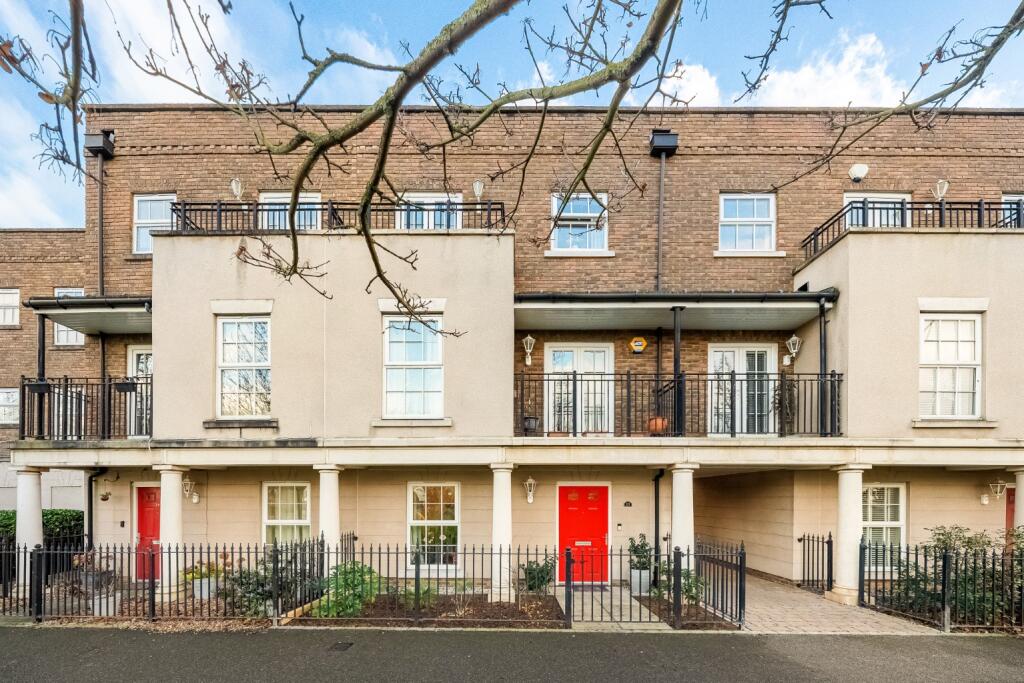 Main image of property: Liverymen Walk, Greenhithe, Kent, DA9