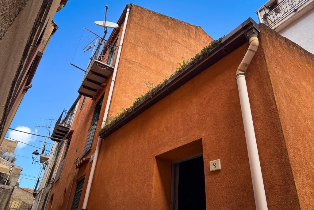 Main image of property: Sicily, Palermo, Gratteri