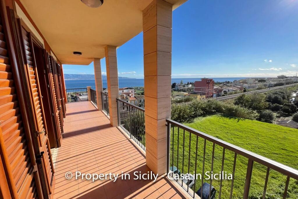 Main image of property: Sicily, Messina, Messina