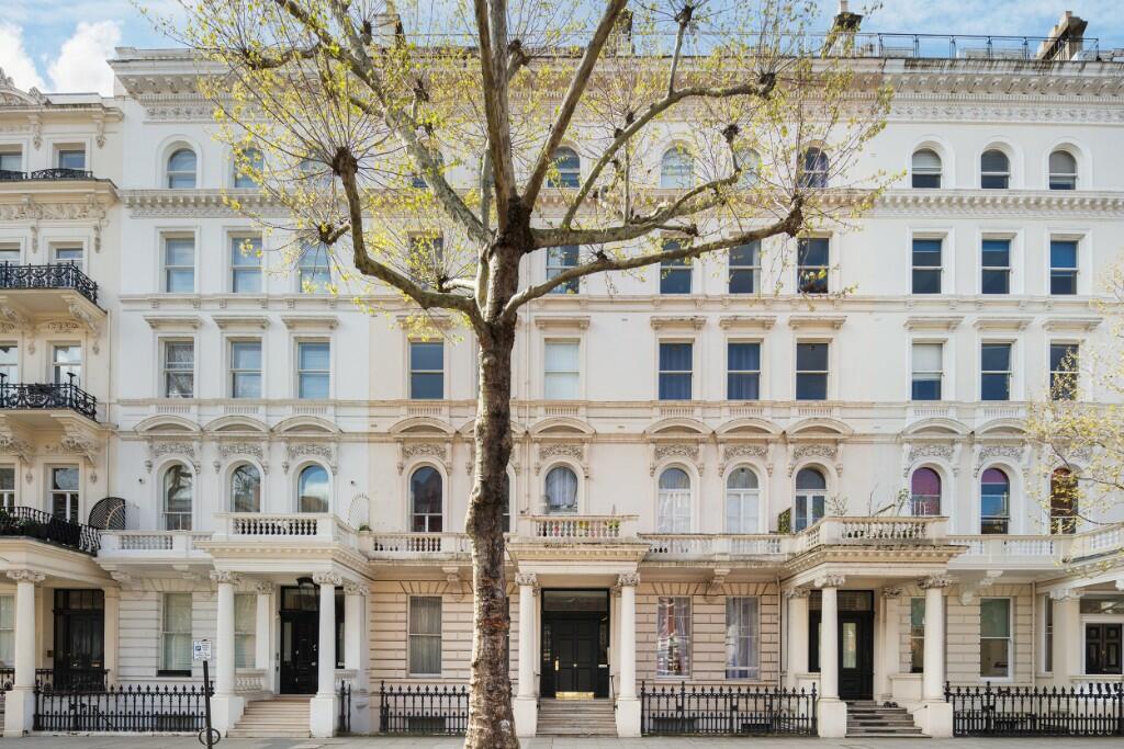 Main image of property: Queen's Gate, London, SW7