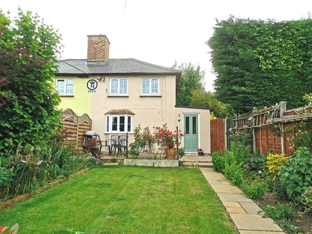 Main image of property: Duck Street, CM6