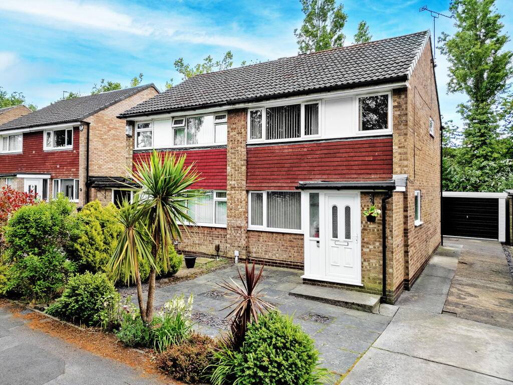 Main image of property: Turnberry Drive, Alwoodley, Leeds, LS17 7TF