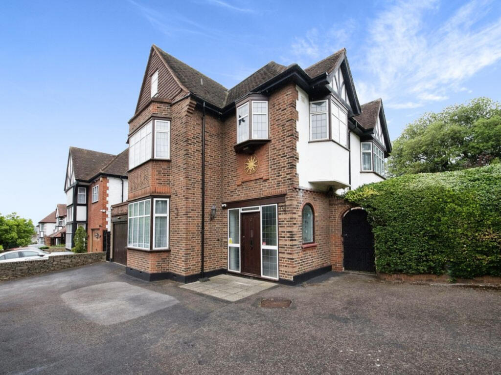 Main image of property: Powys Lane, London, N14