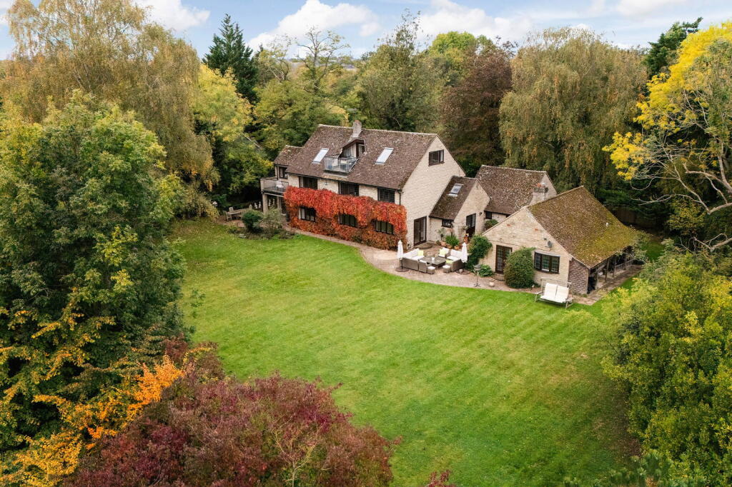 Main image of property: Berrick Salome, Nr Wallingford, OX10