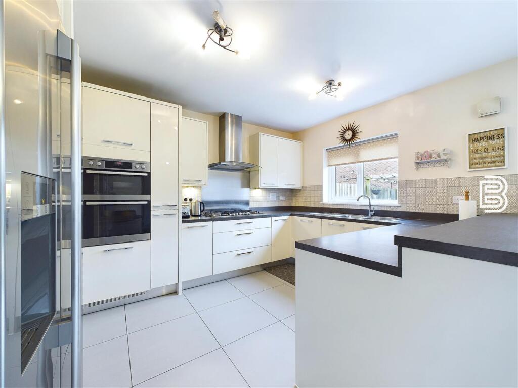 Additional property image - Calvestone Road, Cawston, Rugby