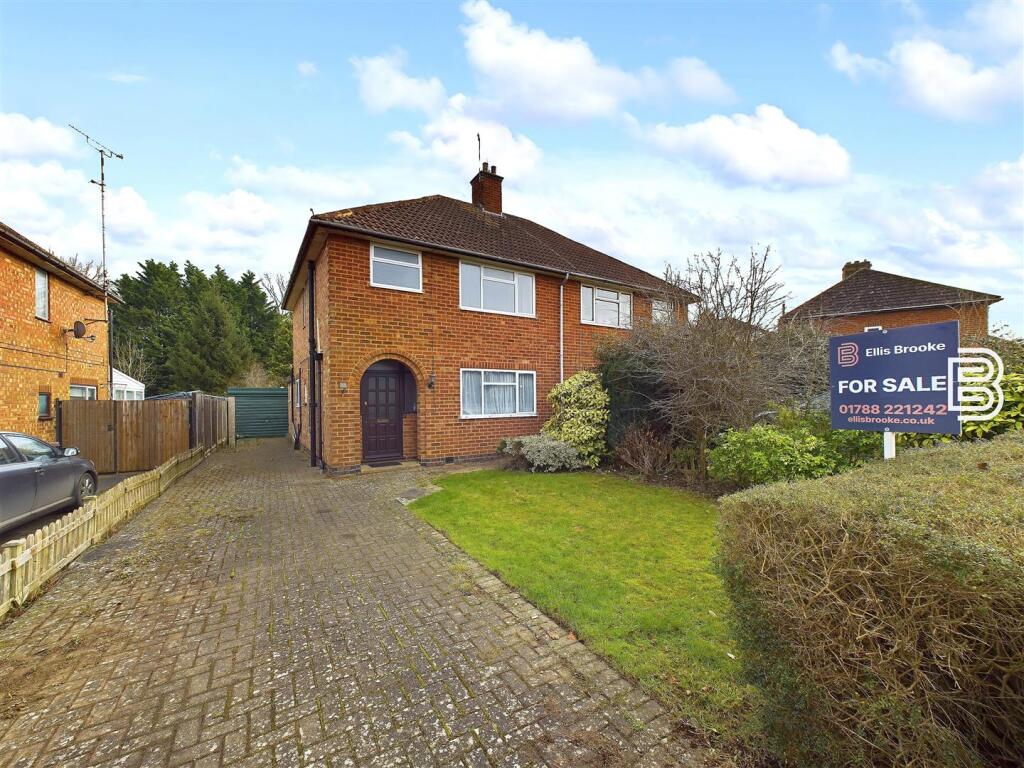 3 bedroom semi-detached house