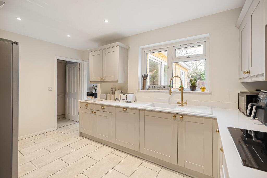 Additional property image - Faesten Way, Bexley, DA5