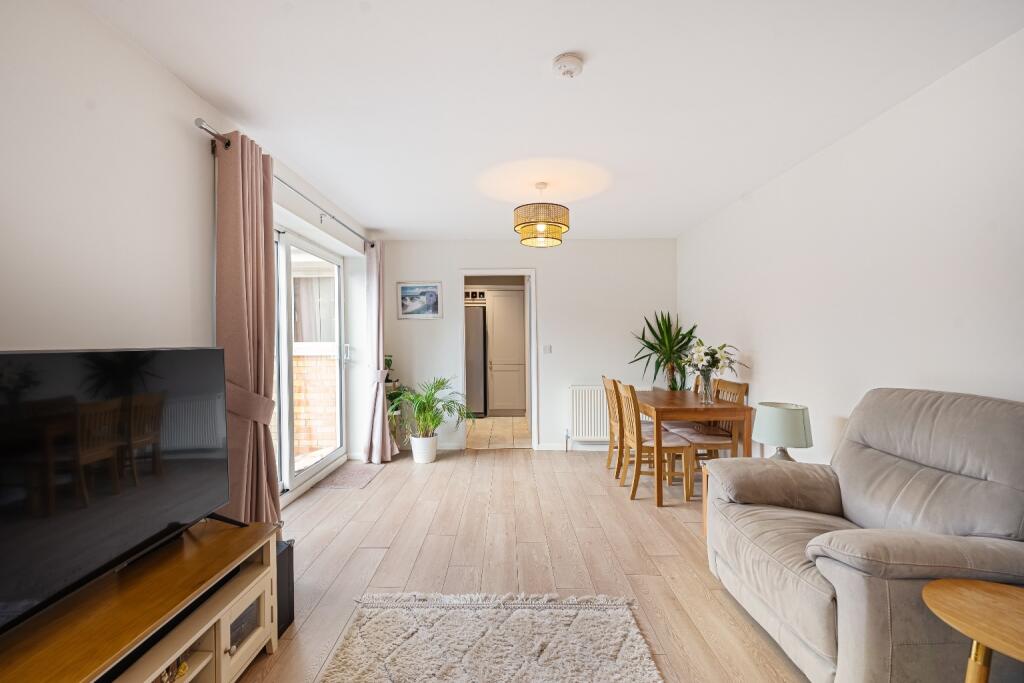 Additional property image - Faesten Way, Bexley, DA5