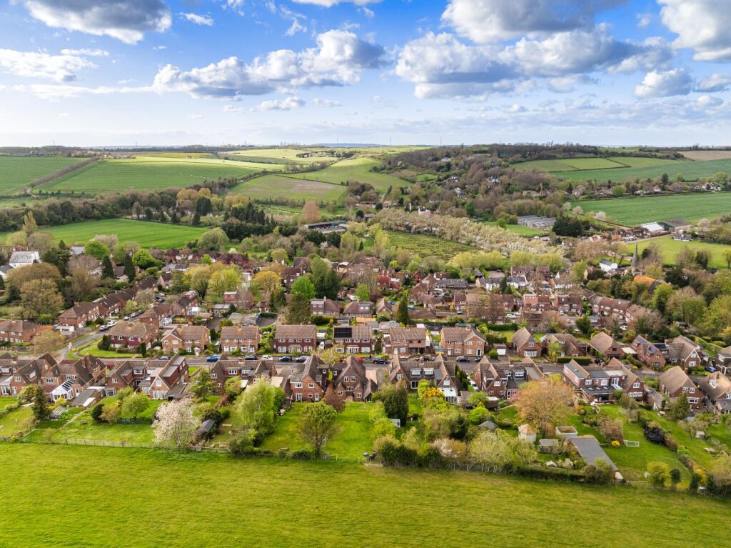 Additional property image - Pollyhaugh, Eynsford, Kent, DA4