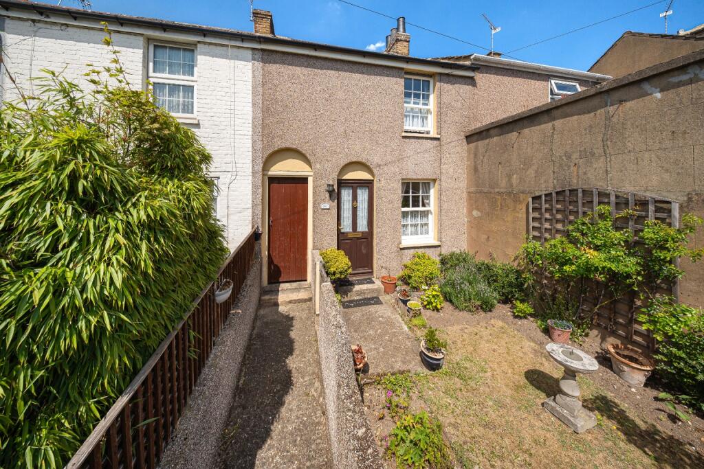 Main image of property: Dartford Road, Dartford, DA1