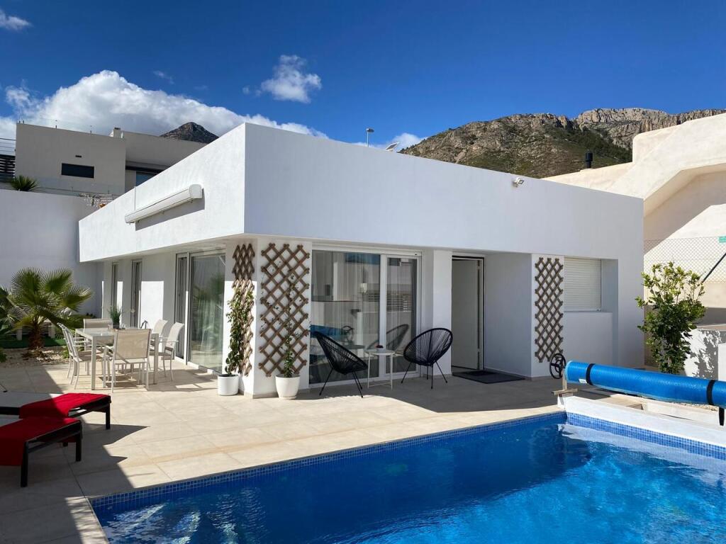 Main image of property: Polop,Alicante