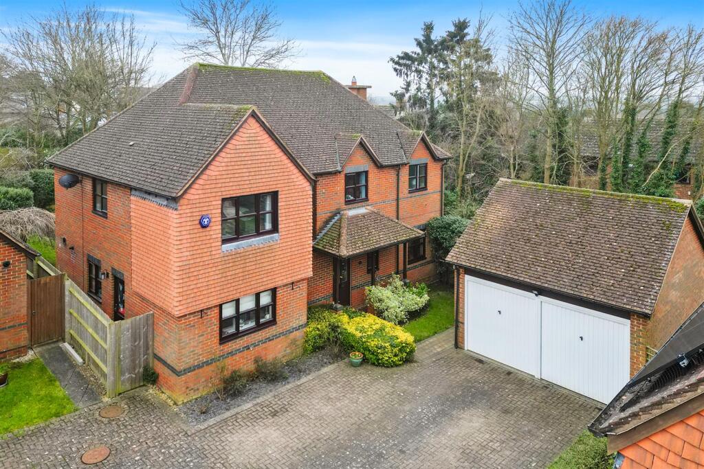 Main image of property: Ebbsgrove, Loughton, Milton Keynes