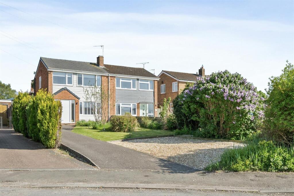 Main image of property: Greenway, Newton Longville