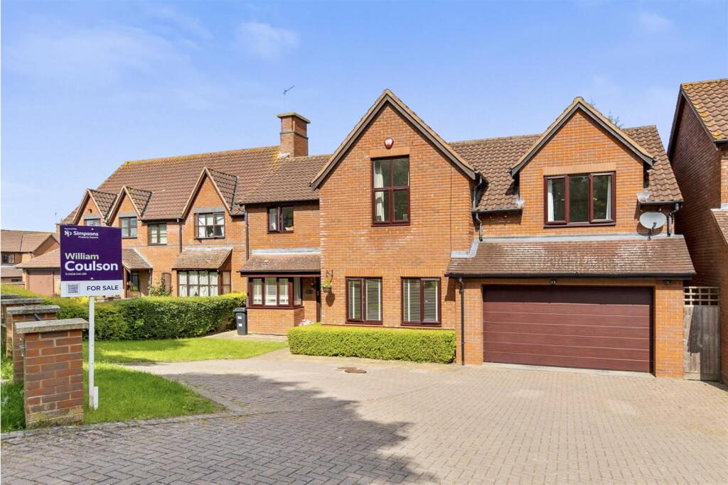 Main image of property: Linceslade Grove, Loughton, Milton Keynes