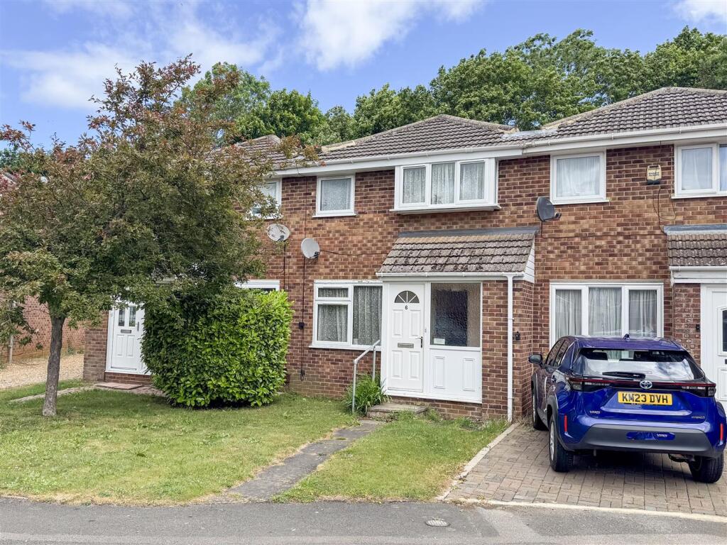 Main image of property: Kerria Place, Bletchley, Milton Keynes