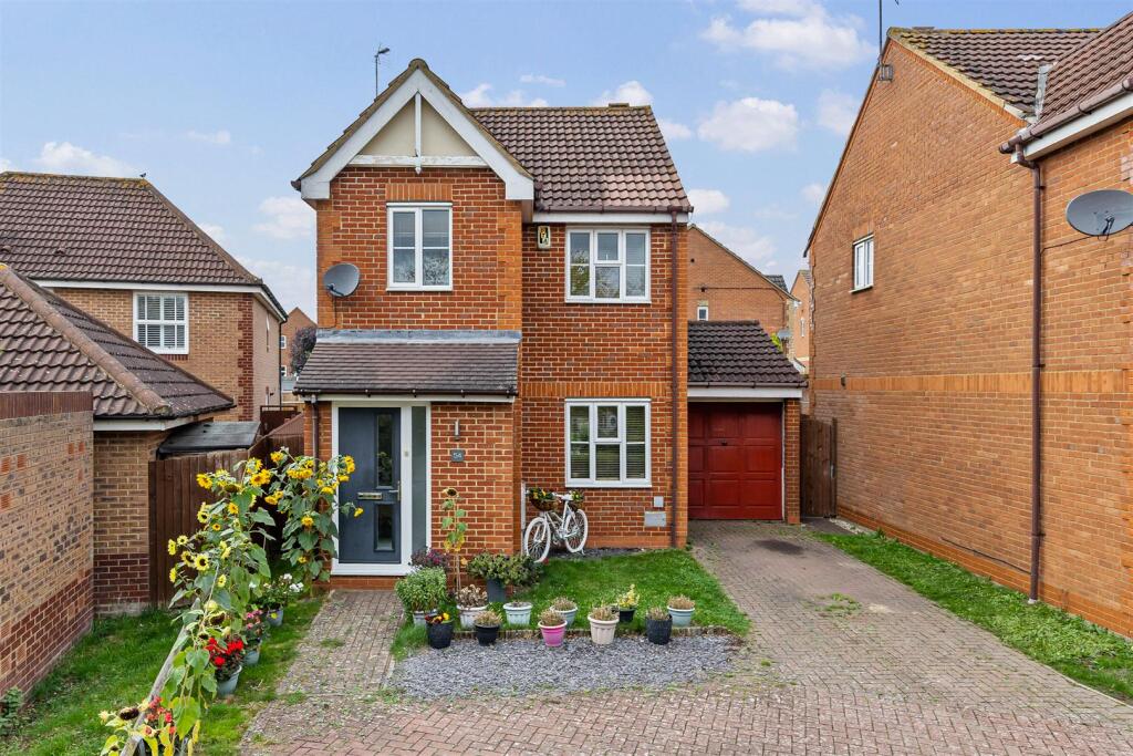 Main image of property: Hartland Avenue, Tattenhoe, Milton Keynes