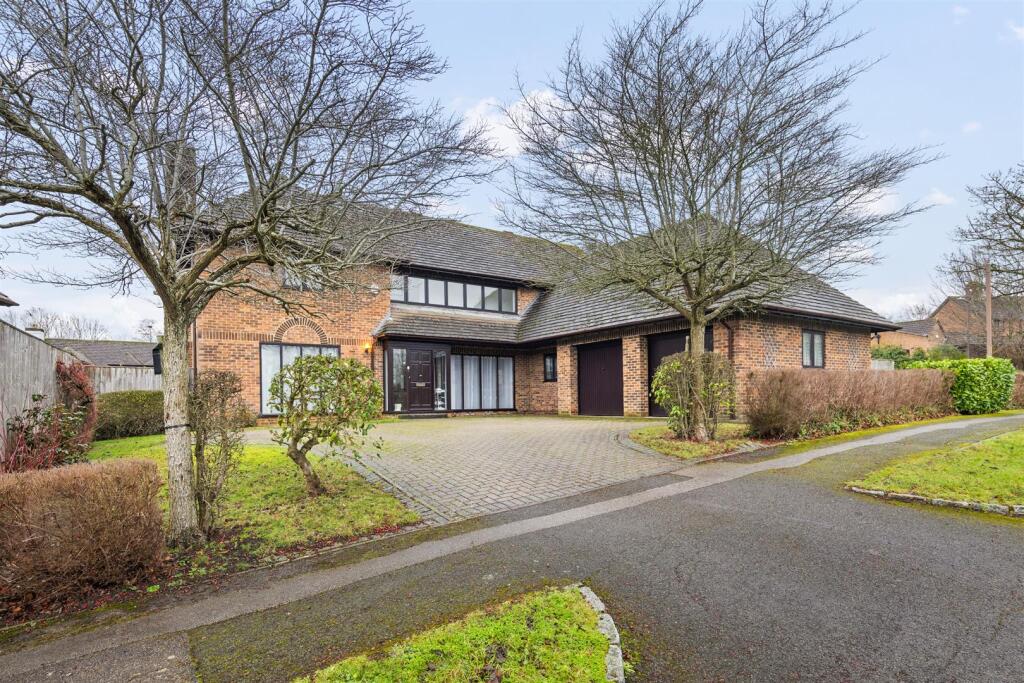 Main image of property: Redland Drive, Loughton, Milton Keynes