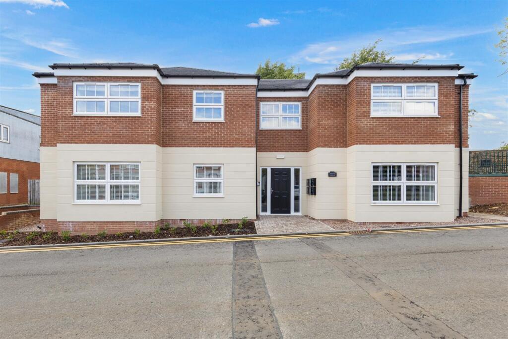 Main image of property: Notre Dame Mews, Town Centre