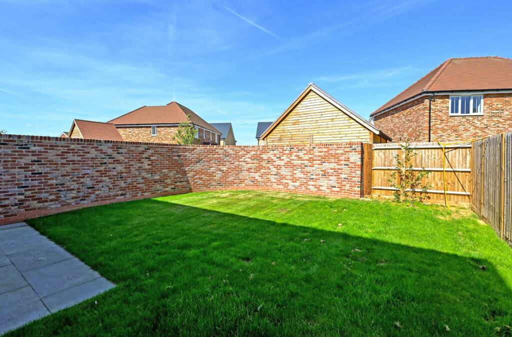 Additional property image - Lime Trees, Minster , Ramsgate , Kent, CT12 4FE
