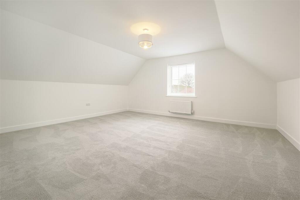 Additional property image - Minster, Ramsgate , Kent, CT12 4JB