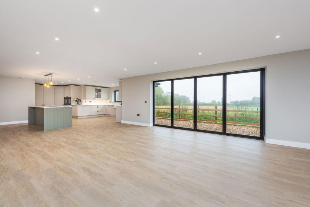 Main image of property: Swanton Street, Bredgar, Sittingbourne, ME9 8AT