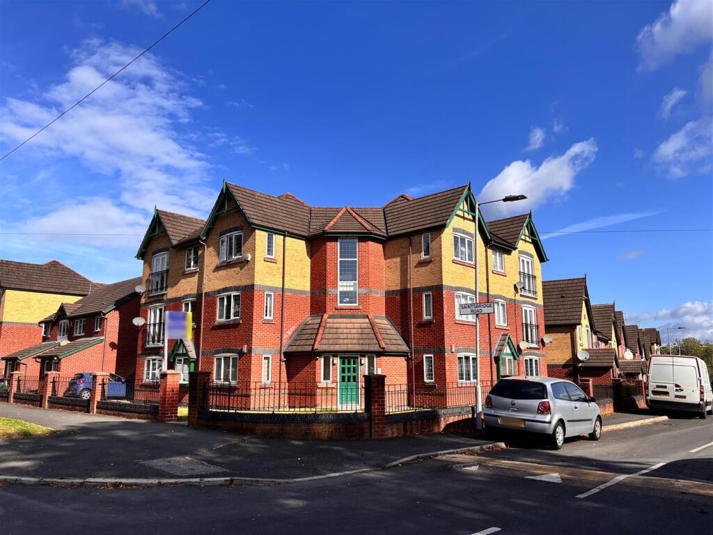 Main image of property: Cotefield Road, Manchester