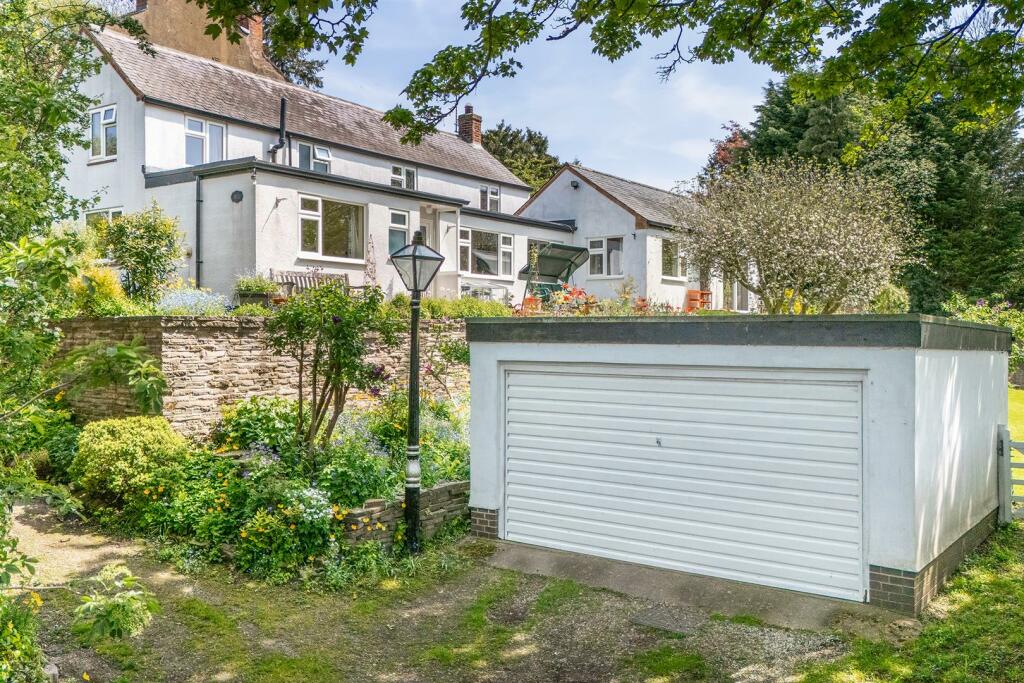 4 bedroom detached house for sale in Shearsby, Lutterworth, LE17