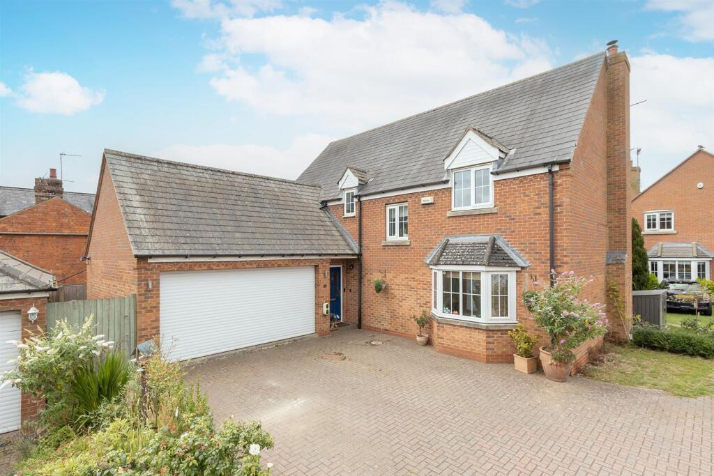 Main image of property: Wheelwright Close, North Kilworth, Lutterworth
