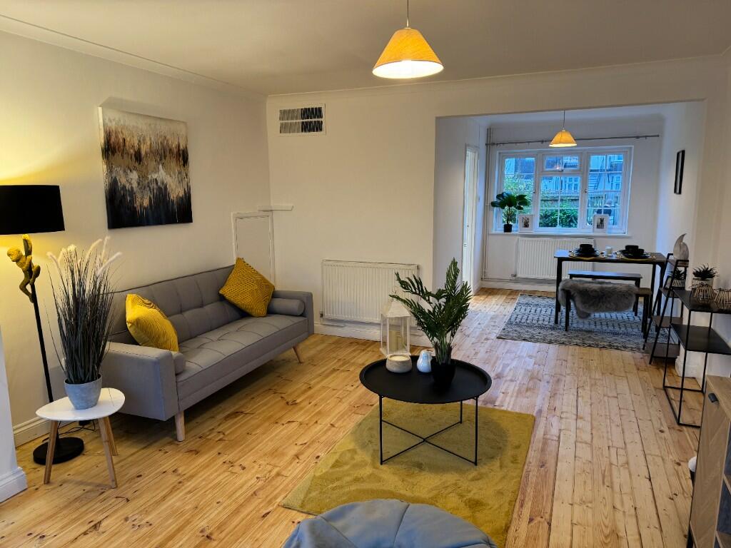 Main image of property: Stonebridge Close, Marlborough, Wiltshire, SN8