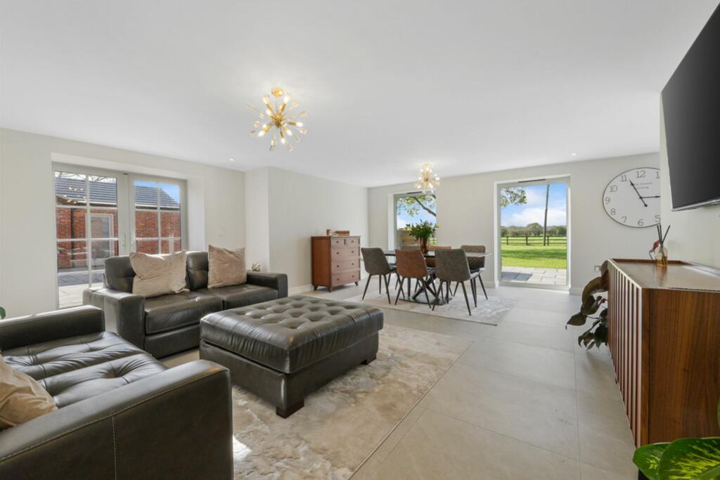 Additional property image - Hickhurst Lane, Rushton, CW6