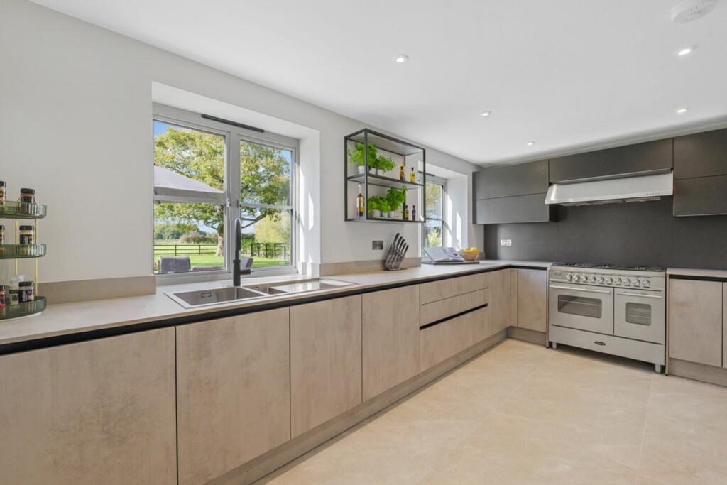 Additional property image - Hickhurst Lane, Rushton, CW6
