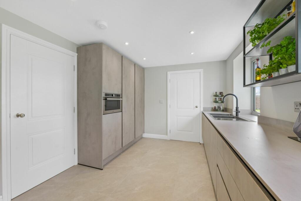 Additional property image - Hickhurst Lane, Rushton, CW6