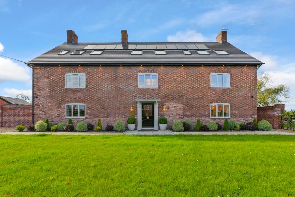 Additional property image - Hickhurst Lane, Rushton, CW6
