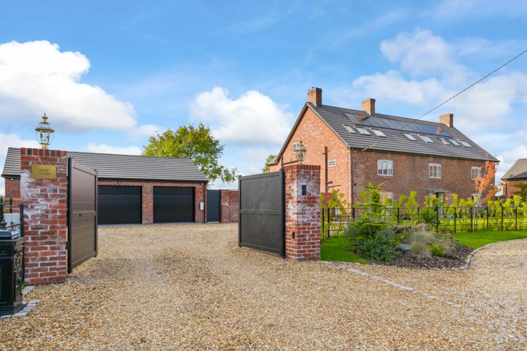 Additional property image - Hickhurst Lane, Rushton, CW6