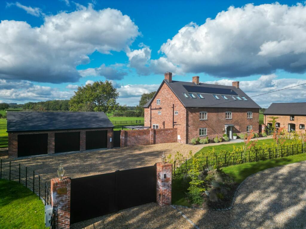Additional property image - Hickhurst Lane, Rushton, CW6