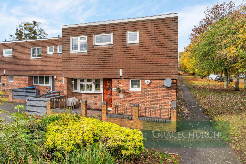 Main image of property: Gant Court, Waltham Abbey EN9