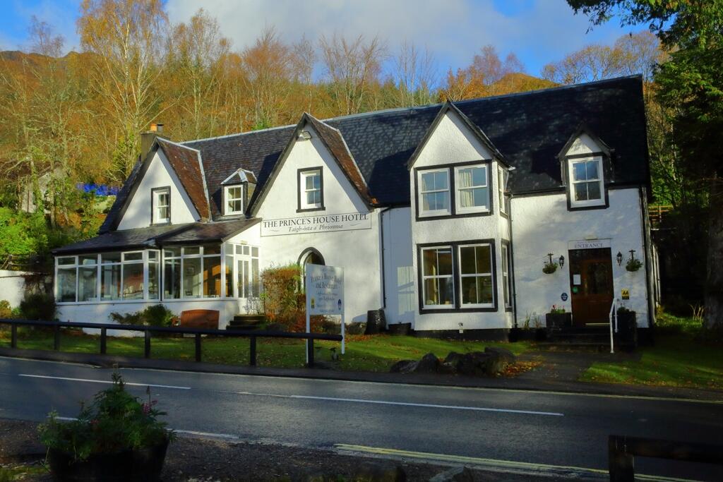 9 bedroom hotel for sale in Princes House Hotel, Glenfinnan, Glenfinnan