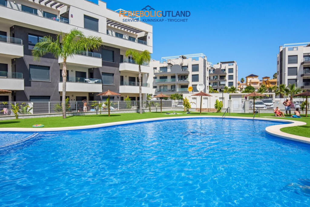 Main image of property: Valencia, Alicante, Villamartin
