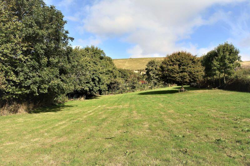 Additional property image - KNITSON - QUIET RURAL LOCATION WITH PADDOCK & AMAZING VIEWS