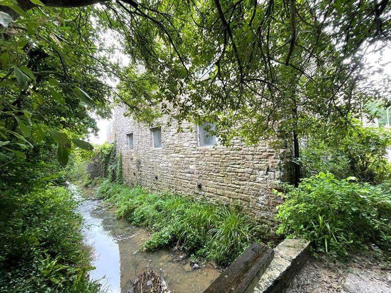 Additional property image - Victoria Avenue, Swanage