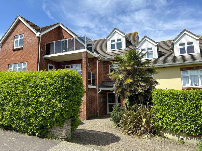 3 bedroom penthouse for sale in De Moulham Road, Swanage, BH19