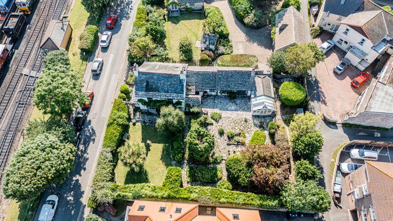 Additional property image - CHARACTER FARMHOUSE WITH DETACHED TRIPLE GARAGE & WRAP AROUND GARDEN