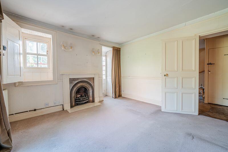 Additional property image - CHARACTER FARMHOUSE WITH DETACHED TRIPLE GARAGE & WRAP AROUND GARDEN