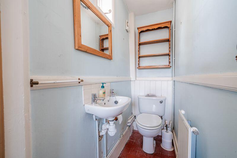 Additional property image - CHARACTER FARMHOUSE WITH DETACHED TRIPLE GARAGE & WRAP AROUND GARDEN