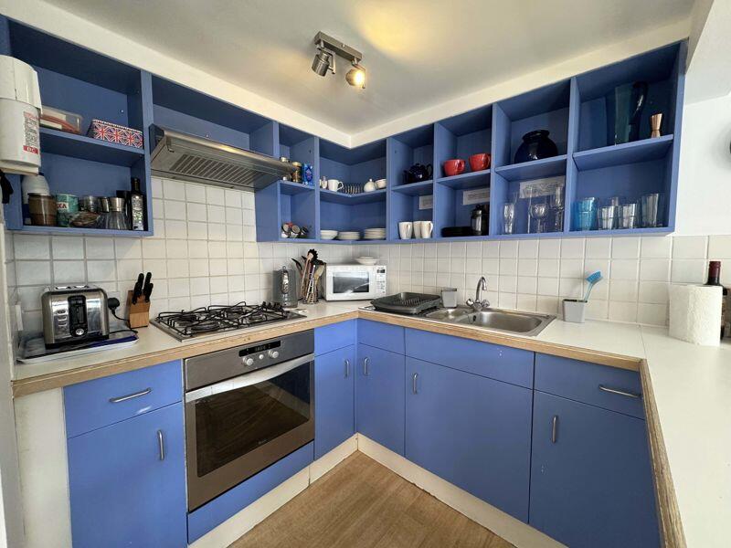 Additional property image - Taunton Road - PERFECT HOLIDAY LET IN CENTRAL TOWN LOCATION