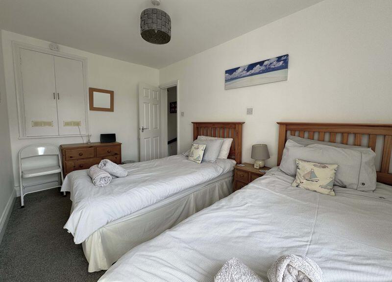 Additional property image - Taunton Road - PERFECT HOLIDAY LET IN CENTRAL TOWN LOCATION